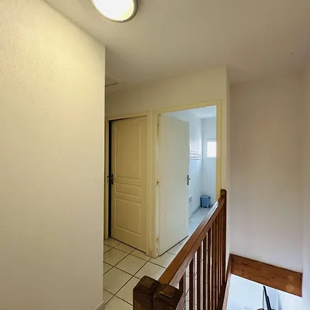 Np230-040 Pavillon 2 Chambres, *